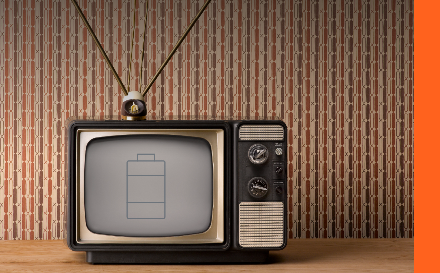 An old-school TV with an antenna